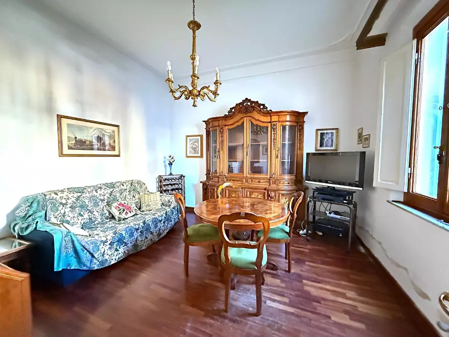 Immagine 3 di Appartamento in vendita  a Empoli