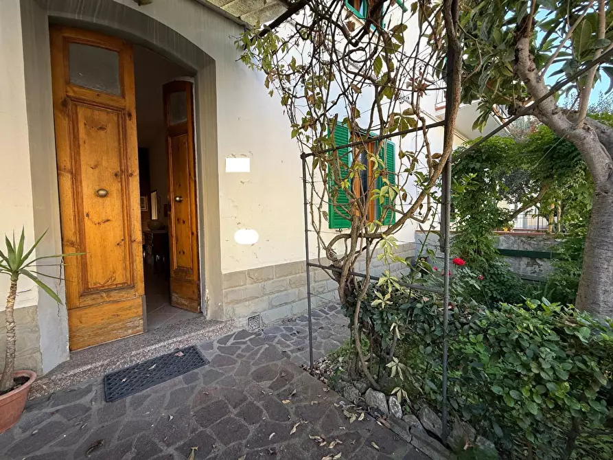 Immagine 23 di Appartamento in vendita  a Empoli