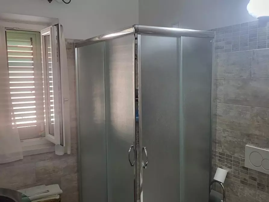 Immagine 53 di Casa bifamiliare in vendita  a Ortonovo