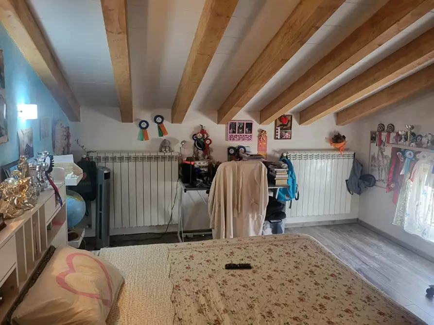 Immagine 48 di Casa bifamiliare in vendita  a Ortonovo