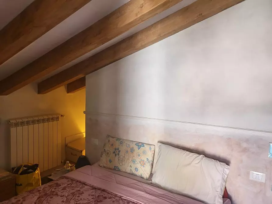 Immagine 66 di Casa bifamiliare in vendita  a Ortonovo