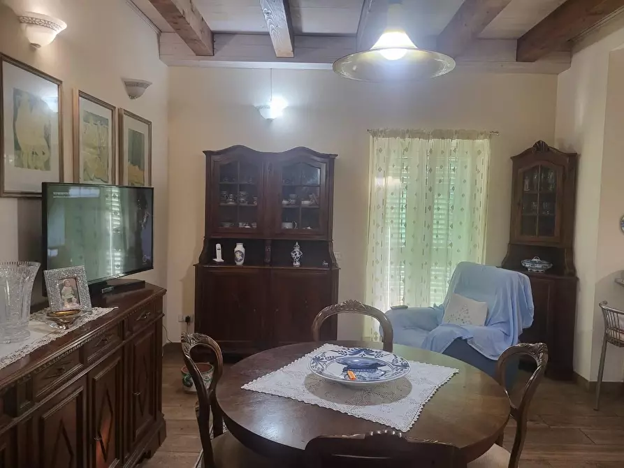 Immagine 21 di Casa bifamiliare in vendita  a Ortonovo