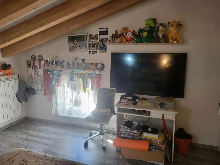 Immagine 40 di Casa bifamiliare in vendita  a Ortonovo