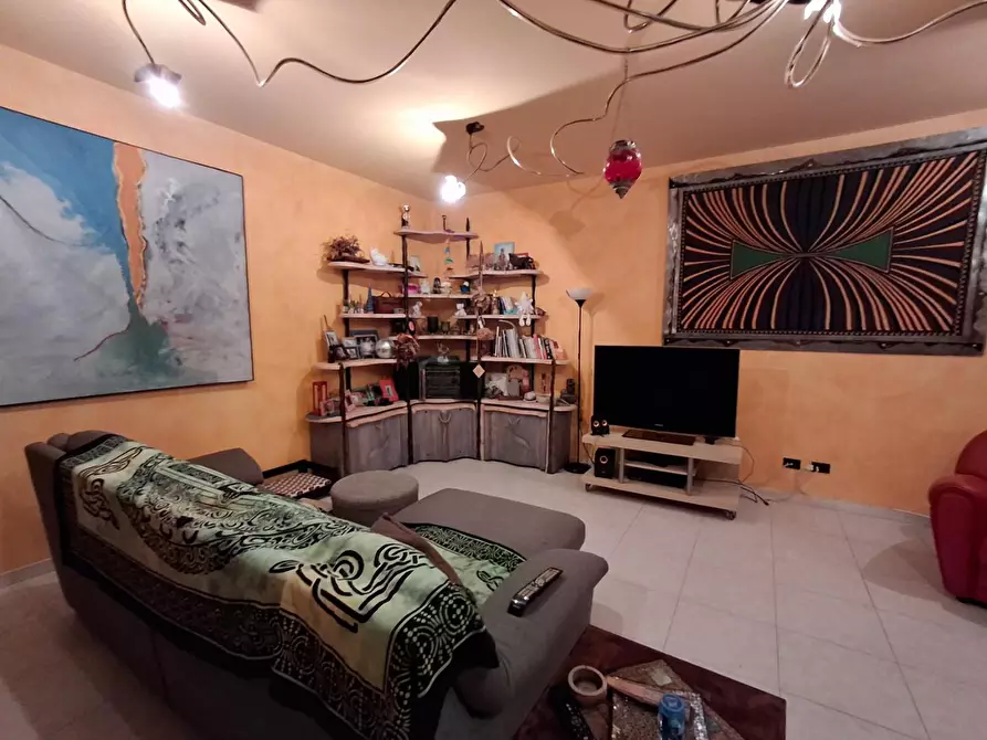 Immagine 1 di Casa bifamiliare in vendita  a Capraia E Limite