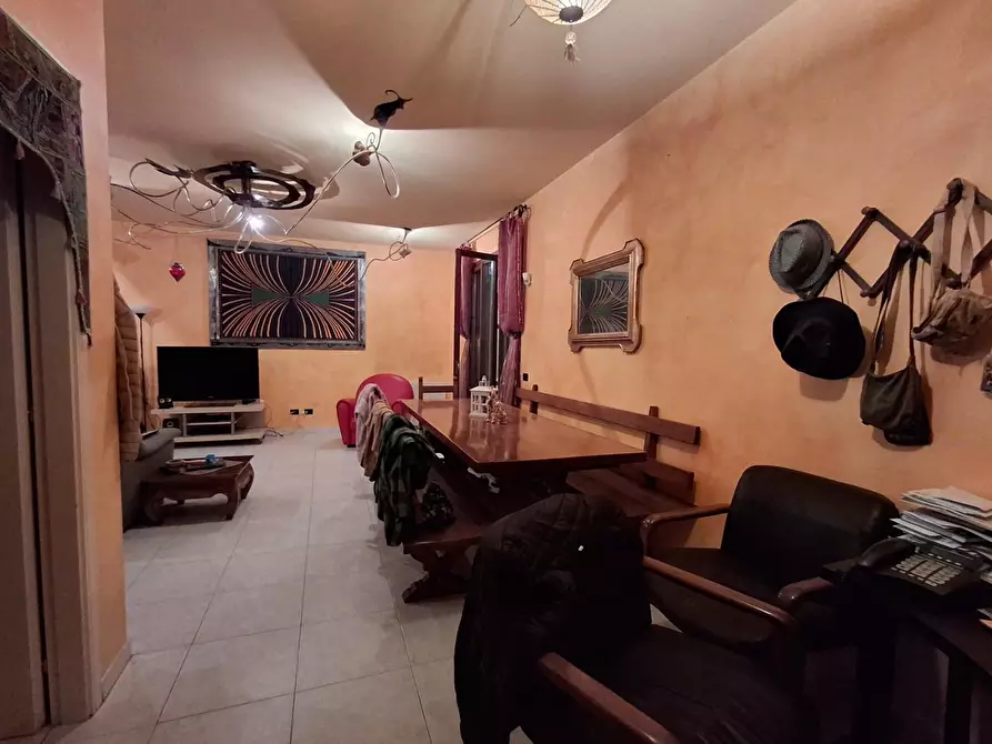 Immagine 4 di Casa bifamiliare in vendita  a Capraia E Limite