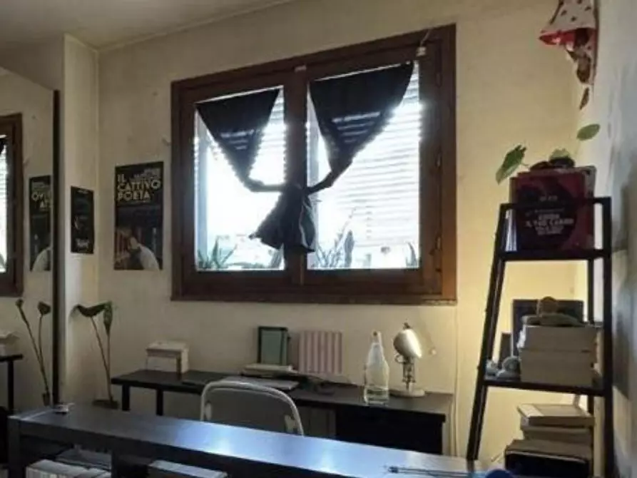 Immagine 20 di Casa bifamiliare in vendita  a Capraia E Limite