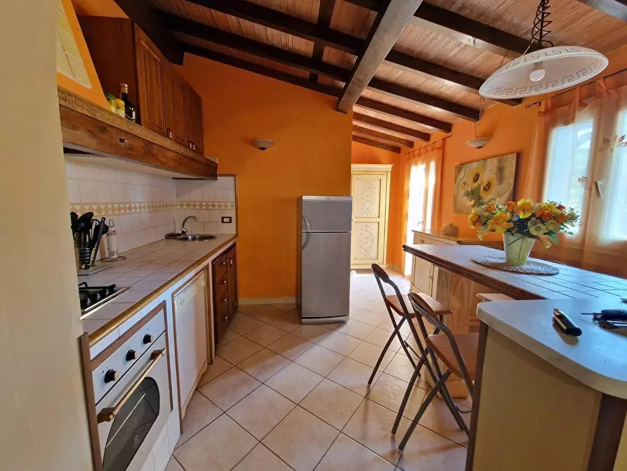 Immagine 5 di Casa semindipendente in vendita  a Carrara