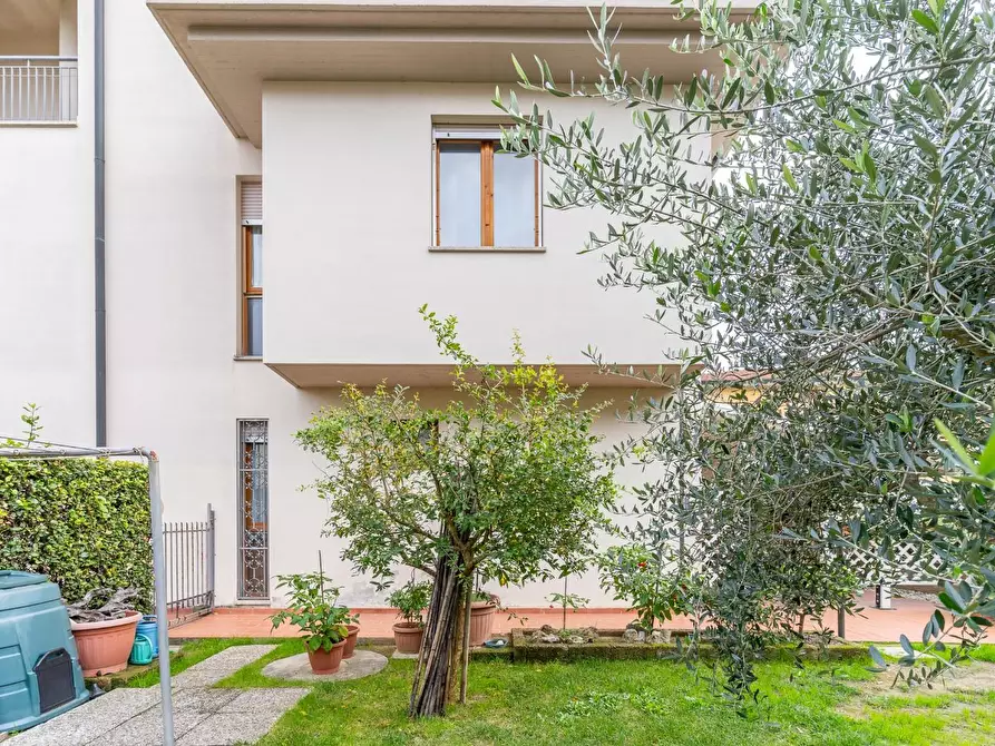 Immagine 5 di Villetta a schiera in vendita  a Santa Croce Sull'arno