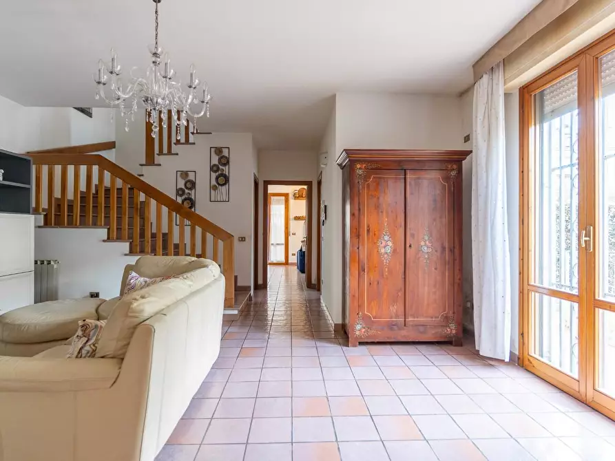 Immagine 13 di Villetta a schiera in vendita  a Santa Croce Sull'arno