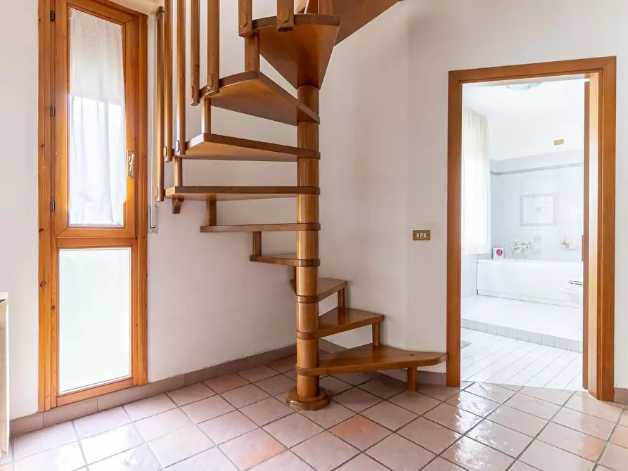 Immagine 35 di Villetta a schiera in vendita  a Santa Croce Sull'arno