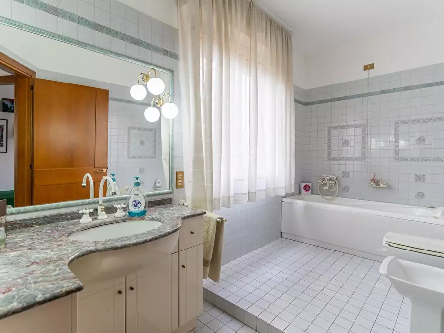 Immagine 36 di Villetta a schiera in vendita  a Santa Croce Sull'arno