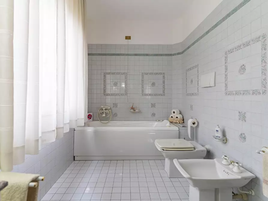 Immagine 37 di Villetta a schiera in vendita  a Santa Croce Sull'arno