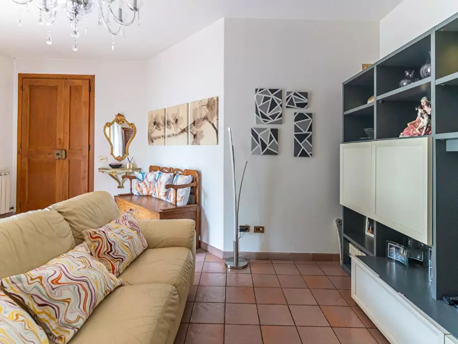 Immagine 15 di Villetta a schiera in vendita  a Santa Croce Sull'arno