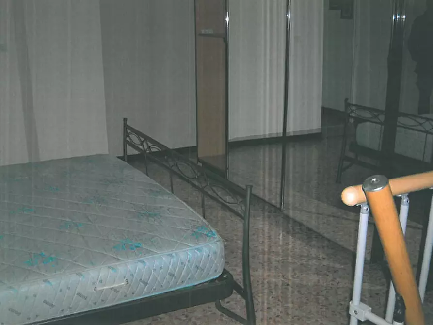 Immagine 12 di Appartamento in vendita  a San Francesco Al Campo