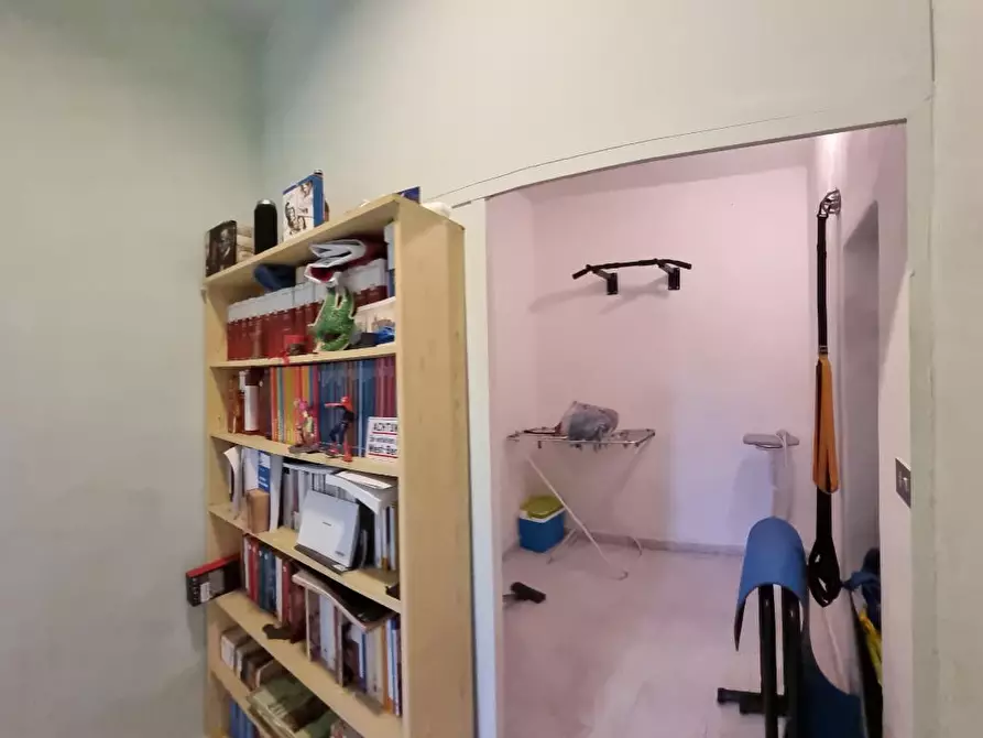 Immagine 19 di Appartamento in vendita  a Livorno