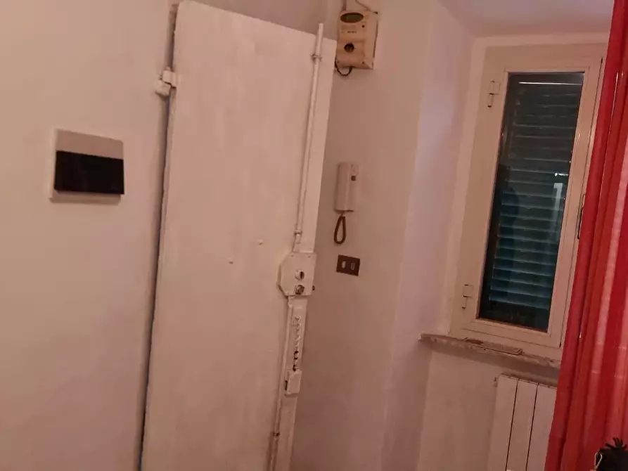 Immagine 25 di Appartamento in vendita  a Livorno