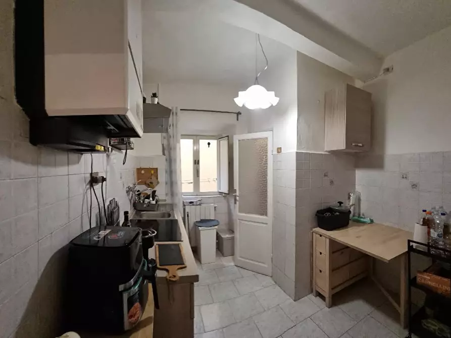 Immagine 5 di Appartamento in vendita  a Livorno