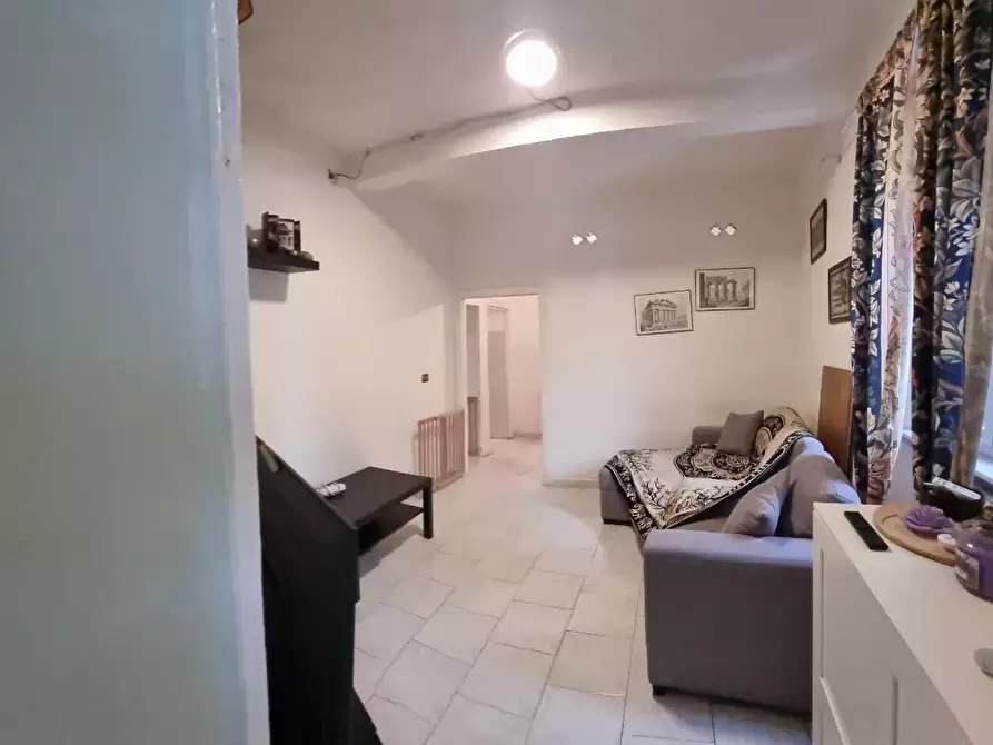 Immagine 23 di Appartamento in vendita  a Livorno