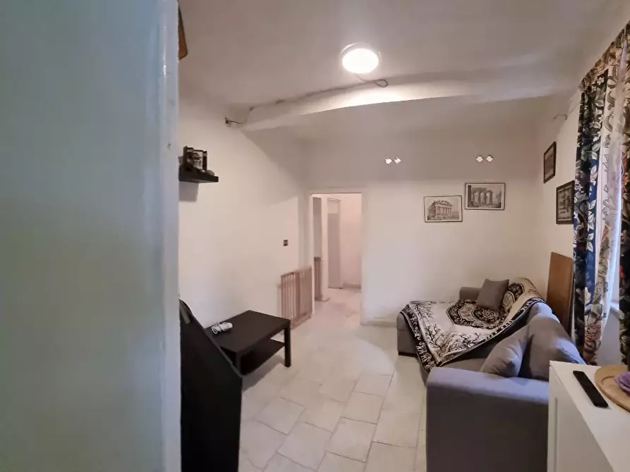 Immagine 24 di Appartamento in vendita  a Livorno