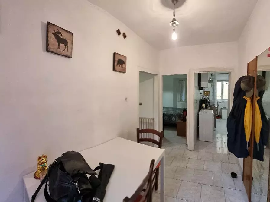 Immagine 4 di Appartamento in vendita  a Livorno