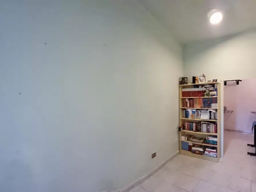 Immagine 18 di Appartamento in vendita  a Livorno