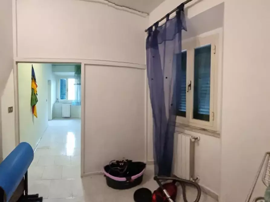 Immagine 21 di Appartamento in vendita  a Livorno