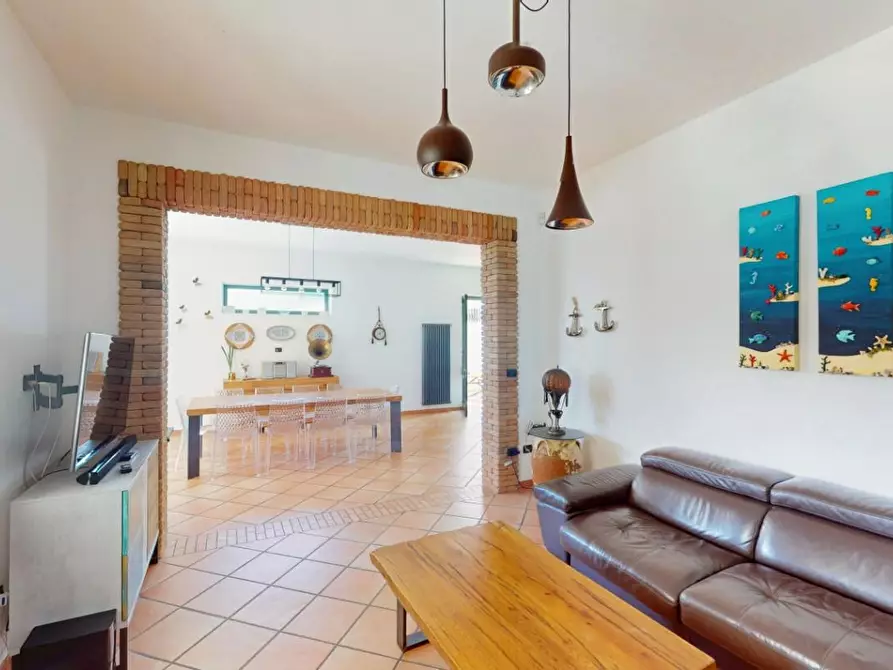 Immagine 4 di Villa in vendita  a Porto Cesareo