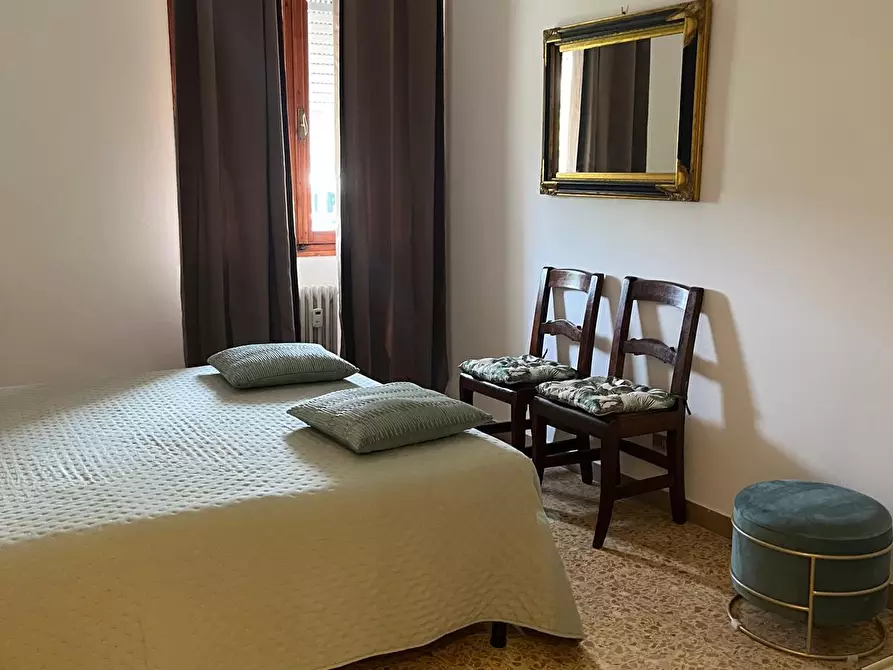 Immagine 13 di Appartamento in affitto  a Pisa