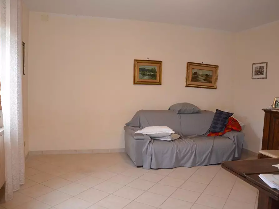 Immagine 2 di Casa bifamiliare in vendita  a San Giuliano Terme