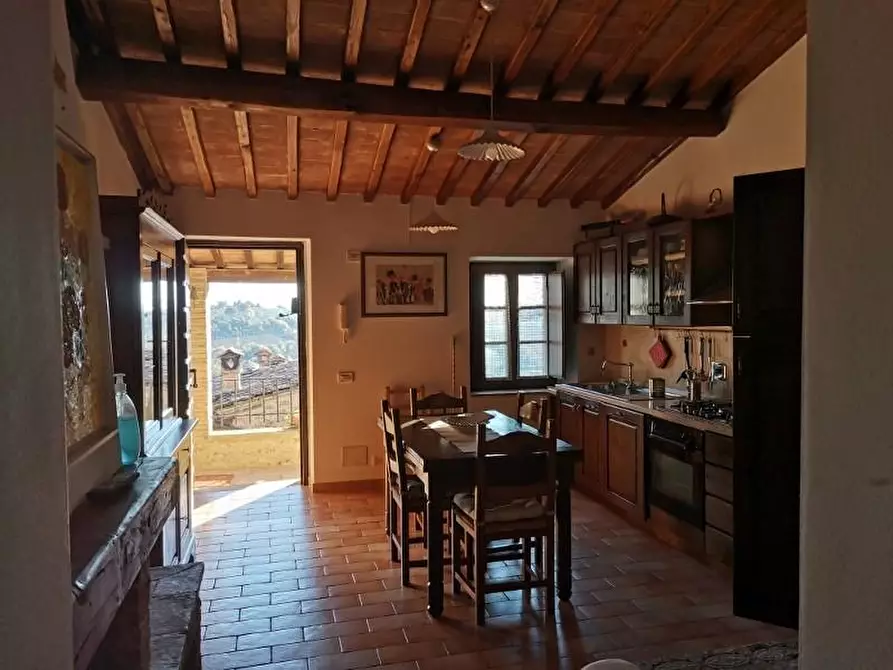 Immagine 10 di Appartamento in vendita  a San Gimignano