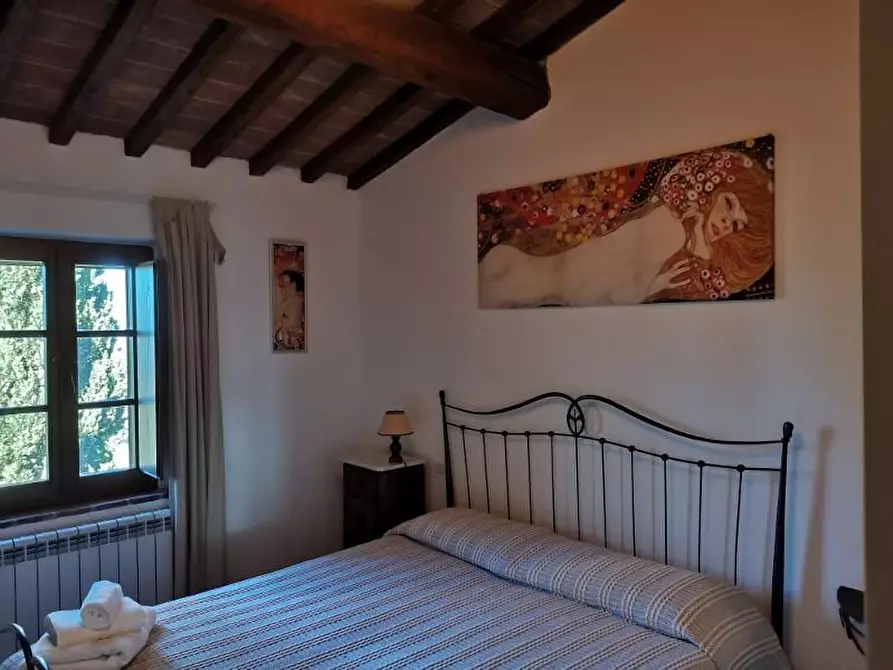 Immagine 6 di Appartamento in vendita  a San Gimignano