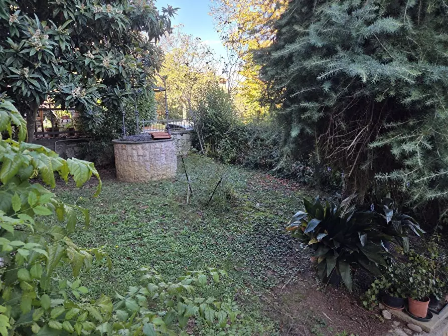 Immagine 2 di Casa bifamiliare in vendita  a Monteriggioni