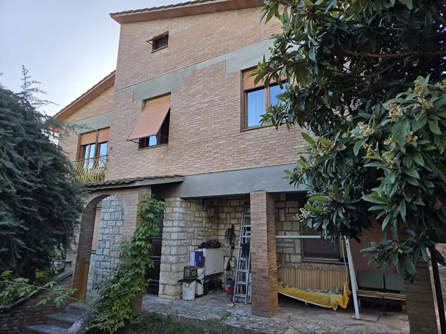 Immagine 6 di Casa bifamiliare in vendita  a Monteriggioni