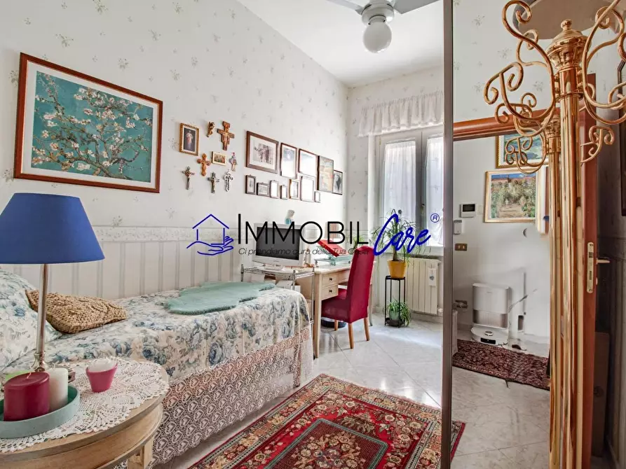 Immagine 14 di Appartamento in vendita  a Livorno