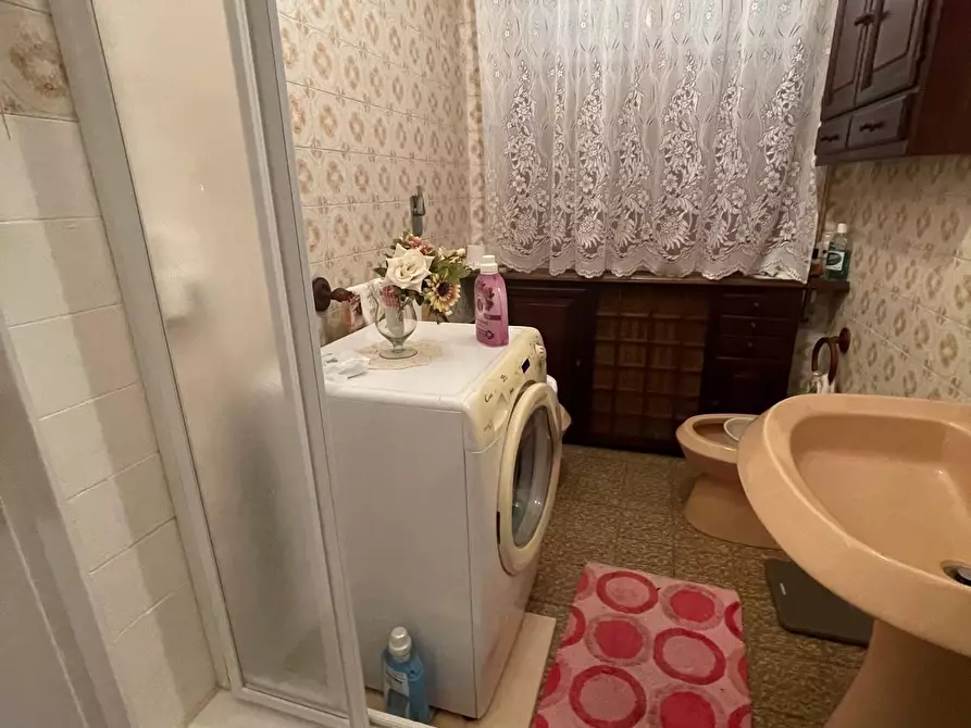 Immagine 13 di Casa indipendente in vendita  a Carrara