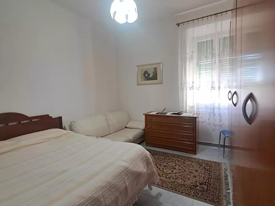 Immagine 22 di Appartamento in vendita  a Livorno