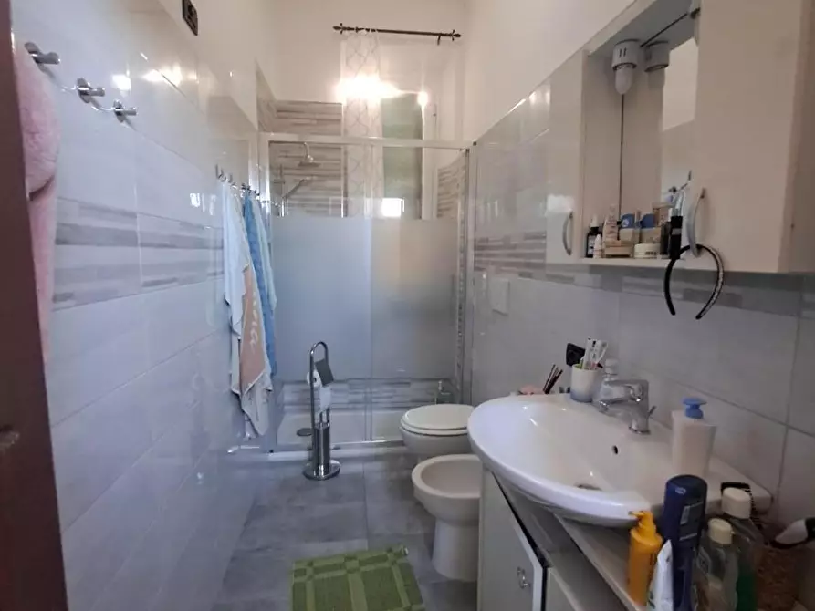 Immagine 31 di Appartamento in vendita  a Livorno