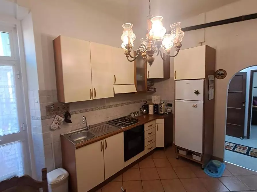 Immagine 7 di Appartamento in vendita  a Livorno