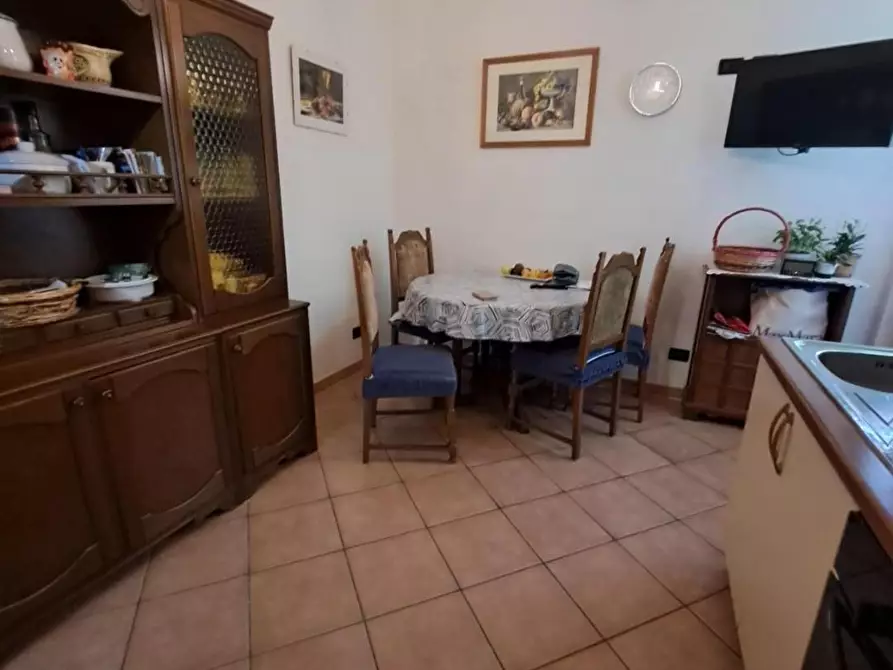 Immagine 6 di Appartamento in vendita  a Livorno