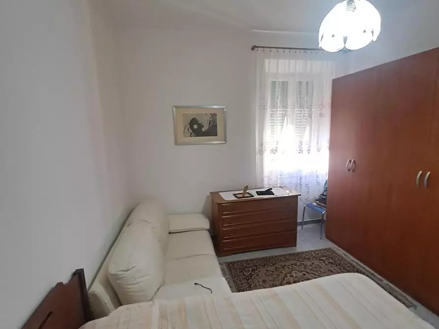 Immagine 16 di Appartamento in vendita  a Livorno