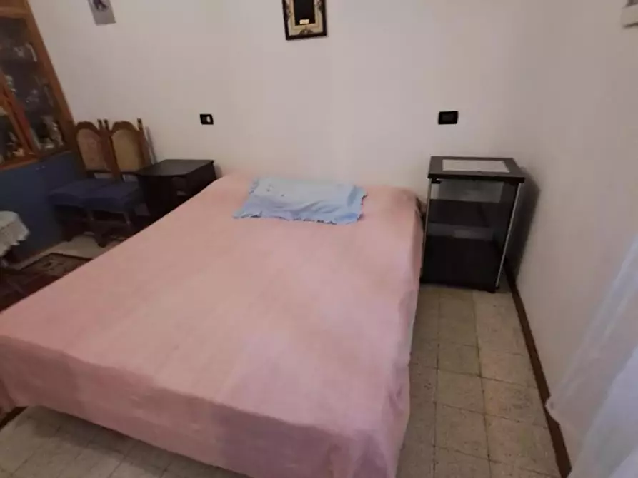 Immagine 28 di Appartamento in vendita  a Livorno