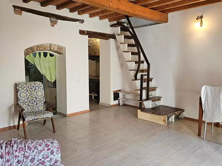 Immagine 23 di Appartamento in affitto  a Crespina Lorenzana