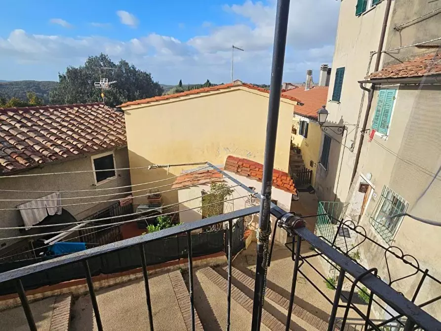 Immagine 32 di Appartamento in affitto  a Crespina Lorenzana