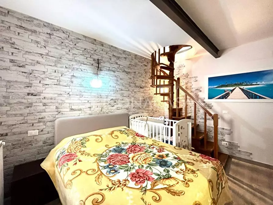 Immagine 11 di Appartamento in vendita  a Ponsacco