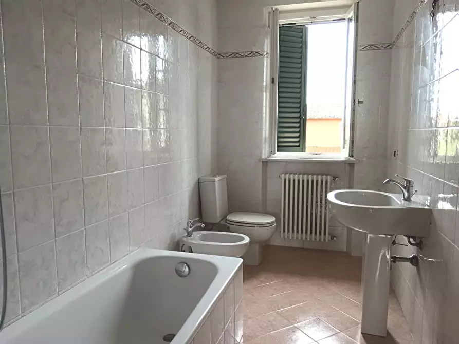 Immagine 21 di Appartamento in vendita  a Porcari