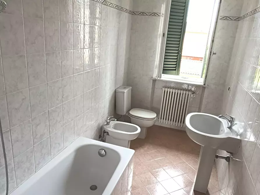 Immagine 25 di Appartamento in vendita  a Porcari