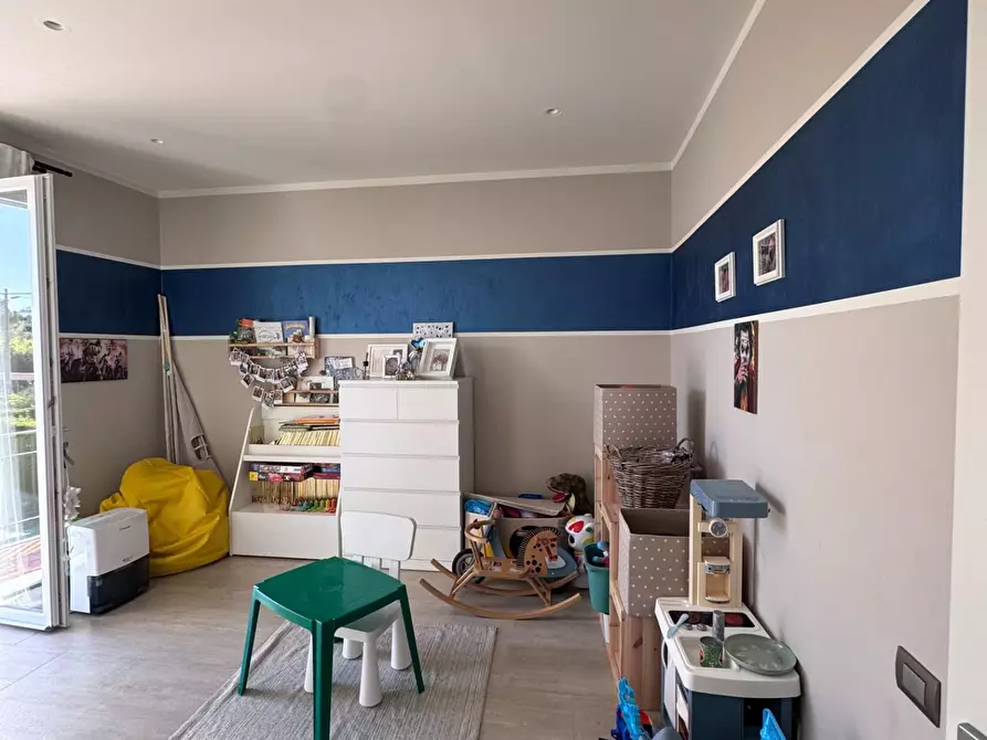 Immagine 11 di Casa semindipendente in vendita  a Massa