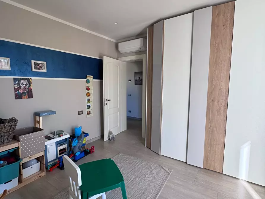 Immagine 9 di Casa semindipendente in vendita  a Massa