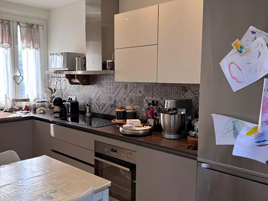 Immagine 5 di Casa semindipendente in vendita  a Massa