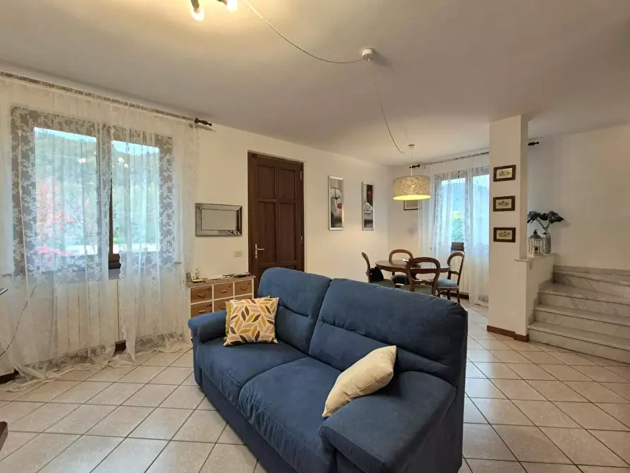 Immagine 4 di Villetta a schiera in vendita  a Pescaglia